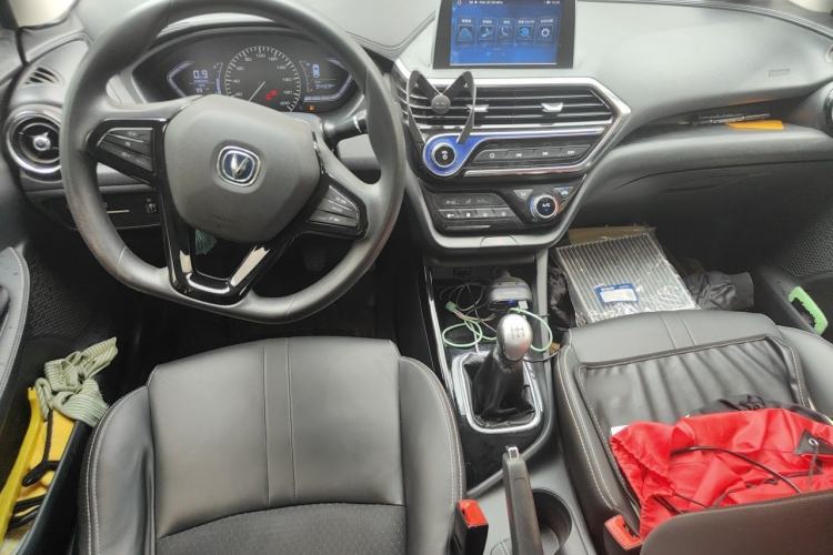 Used CHANGAN Alsvin 2018 1.4L Manual Luxury Model China V Standard Center Console