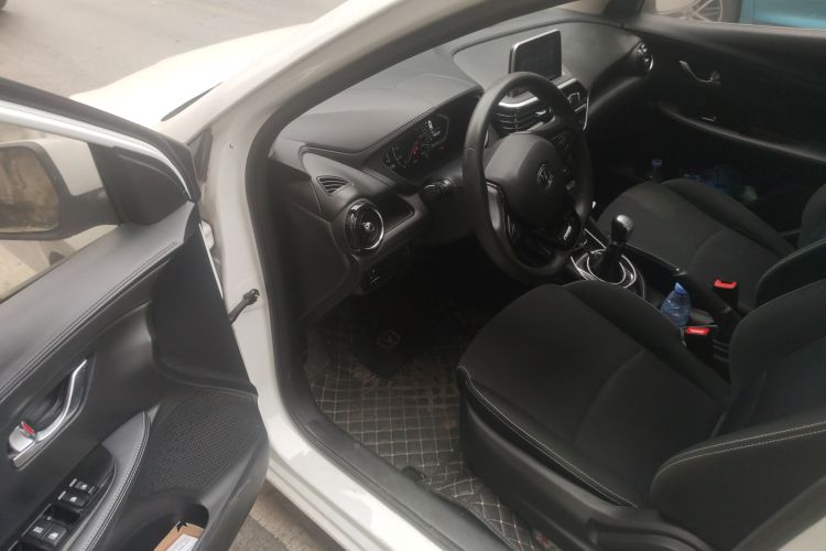Used CHANGAN Alsvin 2018 1.4L Manual Comfort Model China V Standard Driver Seat