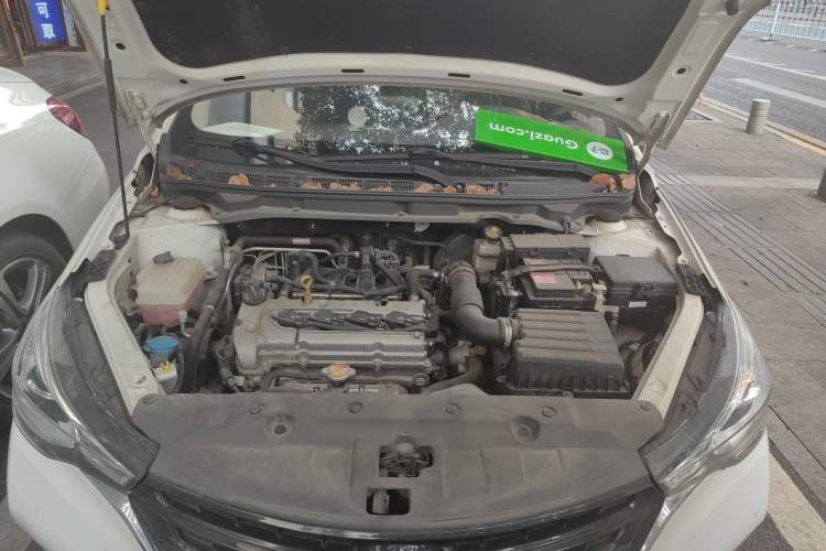 Used CHANGAN Alsvin 2018 1.4L Manual Comfort Model China V Standard Engine Bay