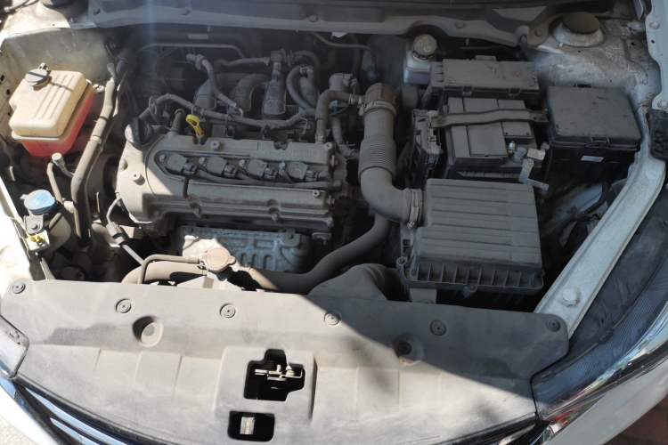 Used CHANGAN Alsvin 2018 1.4L Manual Comfort Model China V Standard Engine Bay