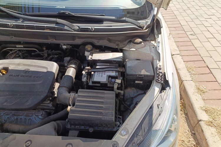 Used CHANGAN Alsvin 2018 1.5L DCT Prestige Model China V Standard Engine Bay Left