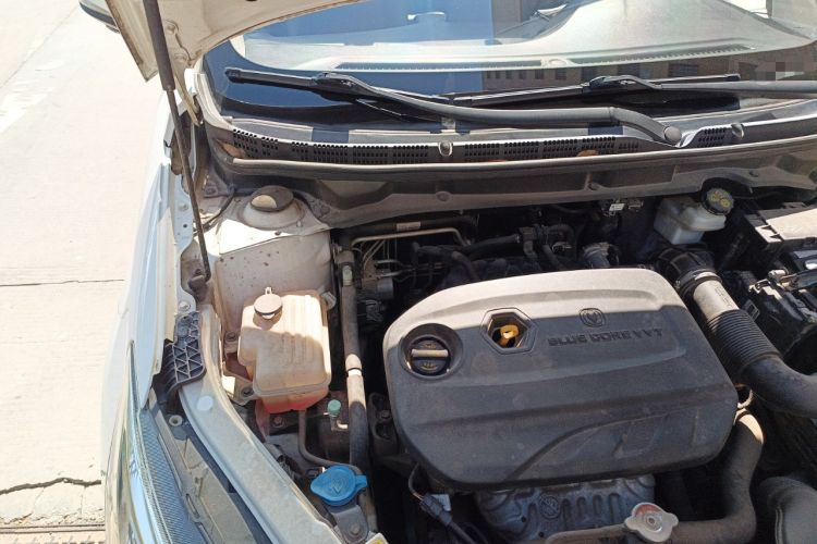 Used CHANGAN Alsvin 2018 1.5L DCT Prestige Model China V Standard Engine Bay Right