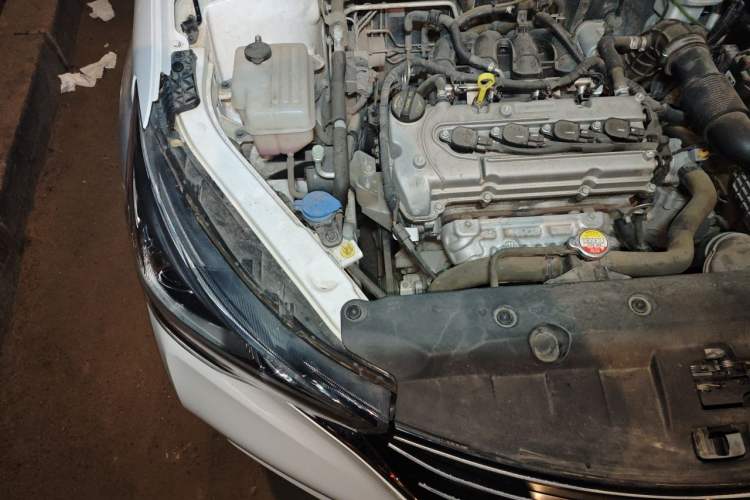 Used CHANGAN Alsvin 2018 1.4L Manual Luxury Model China V Standard Engine Bay Right