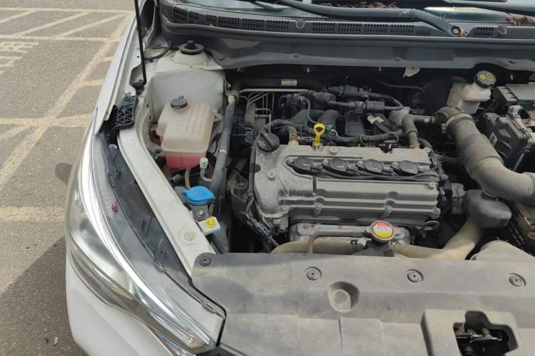 Used CHANGAN Alsvin 2018 1.5L DCT Comfort Version China V Standard Engine Bay Right