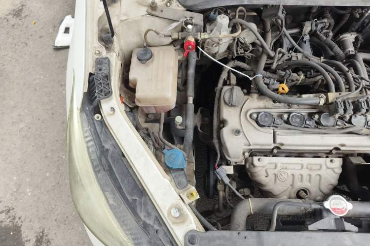Used CHANGAN Alsvin 2018 1.5L DCT Prestige Model China V Standard Engine Bay Right