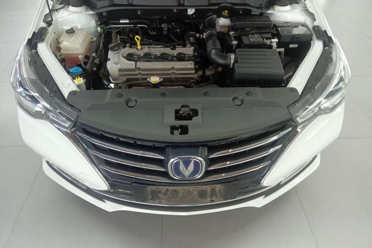 Used CHANGAN Alsvin 2018 1.4L Manual Luxury Model China V Standard Engine Bay