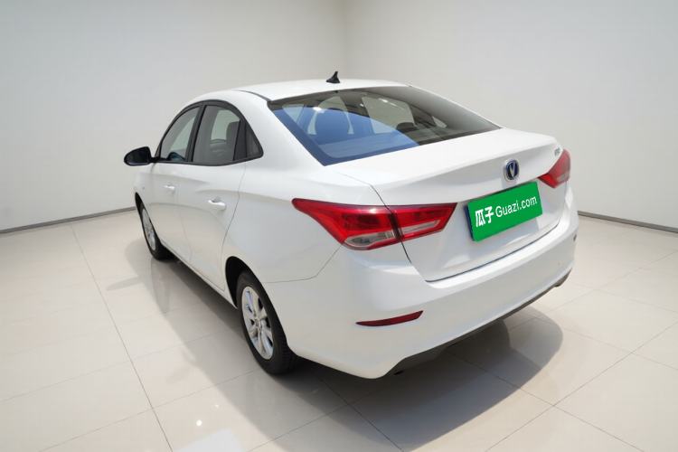 Used CHANGAN Alsvin 2018 1.4L Manual Comfort Model China V Standard Exterior 3