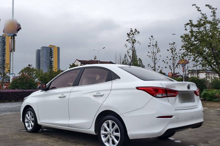 Used CHANGAN Alsvin 2018 1.5L DCT Prestige Model China V Standard Exterior 4