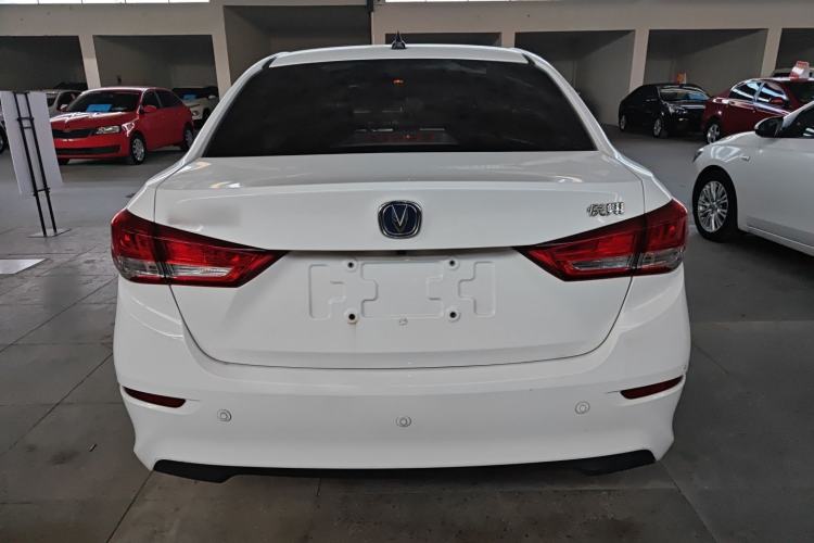 Used CHANGAN Alsvin 2018 1.5L DCT Luxury Model China V Standard Exterior 4