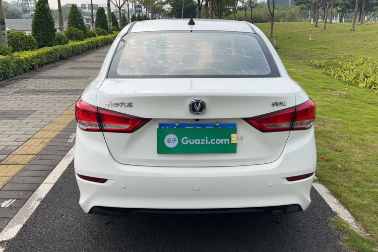 Used CHANGAN Alsvin 2018 1.5L DCT Luxury Model China V Standard Exterior 4