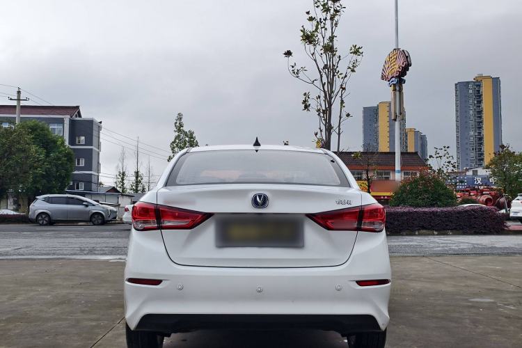 Used CHANGAN Alsvin 2018 1.5L DCT Prestige Model China V Standard Exterior 5