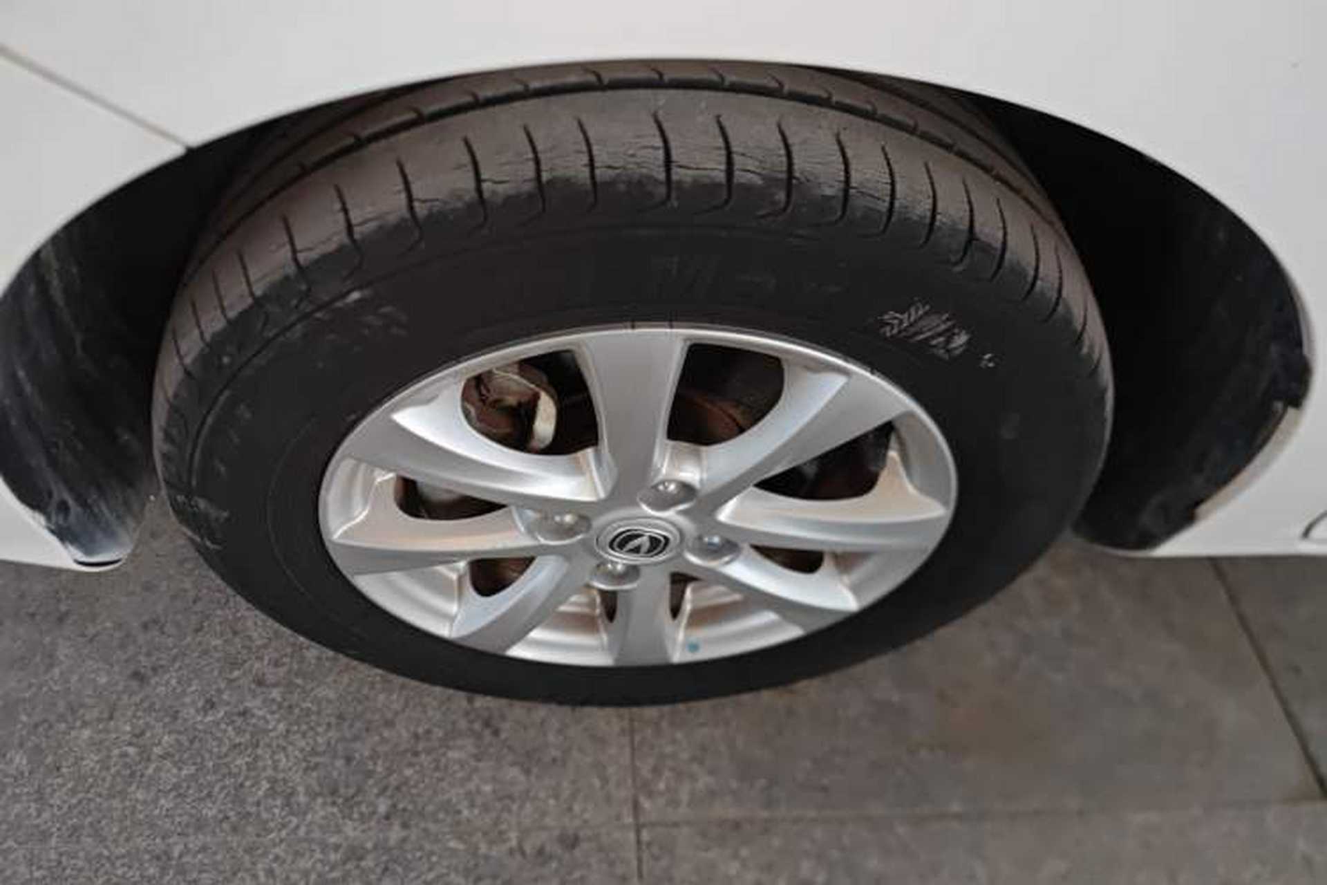 Used CHANGAN Alsvin 2018 1.5L DCT Luxury Model China V Standard Exterior 7