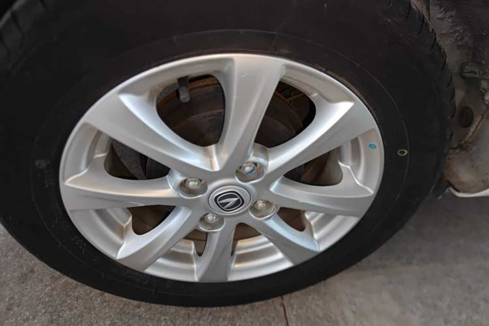 Used CHANGAN Alsvin 2018 1.5L DCT Luxury Model China V Standard Exterior 8