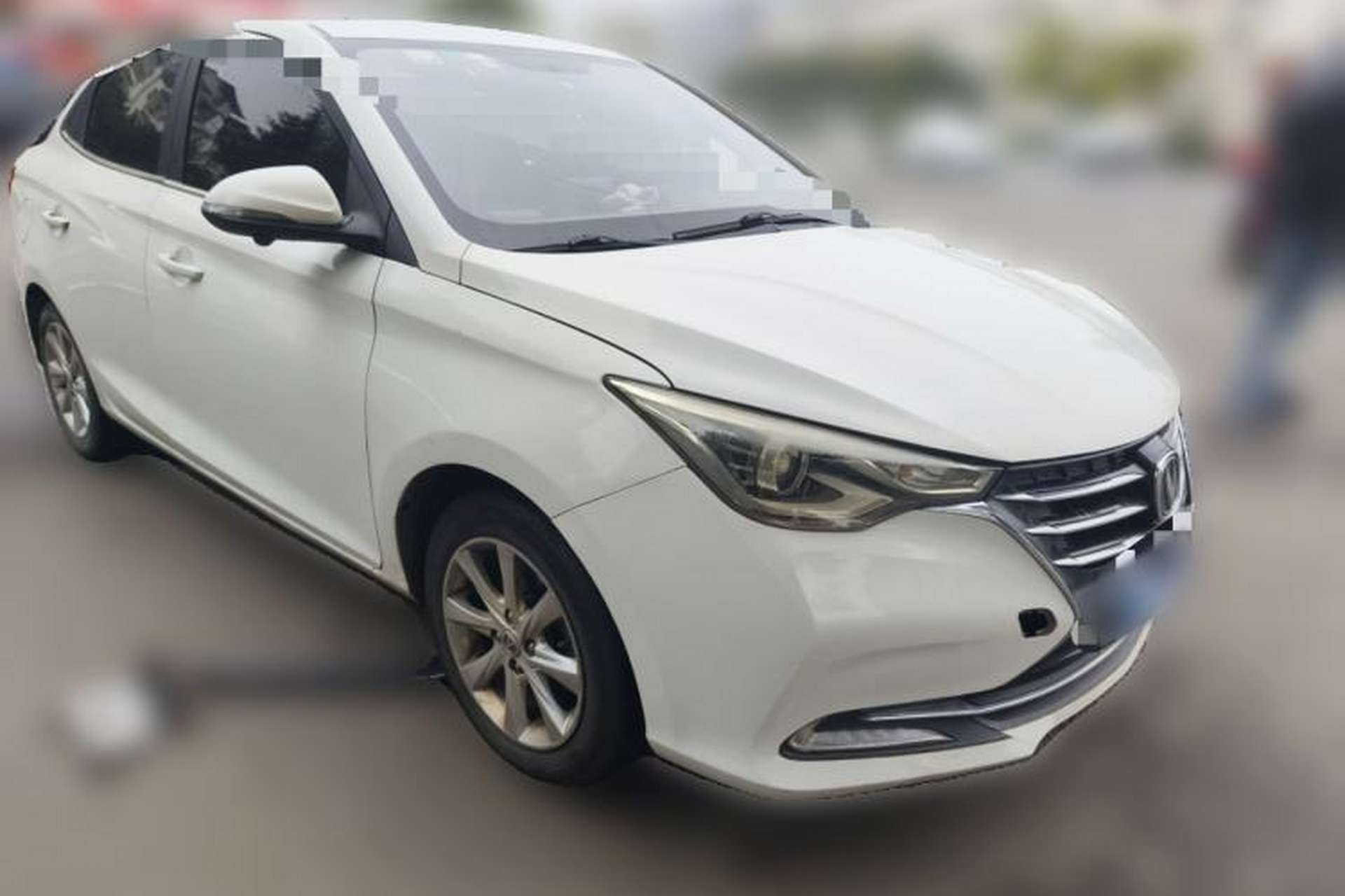 Used CHANGAN Alsvin 2018 1.5L DCT Prestige Model China V Standard Front Right 45 Deg