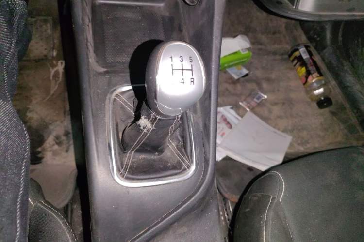 Used CHANGAN Alsvin 2018 1.4L Manual Comfort Model China V Standard Gear Lever