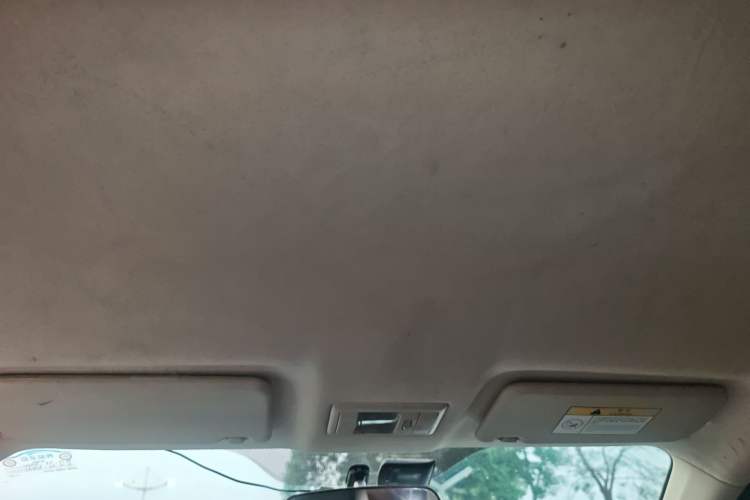 Used CHANGAN Alsvin 2018 1.5L DCT Luxury Model China V Standard Headliner
