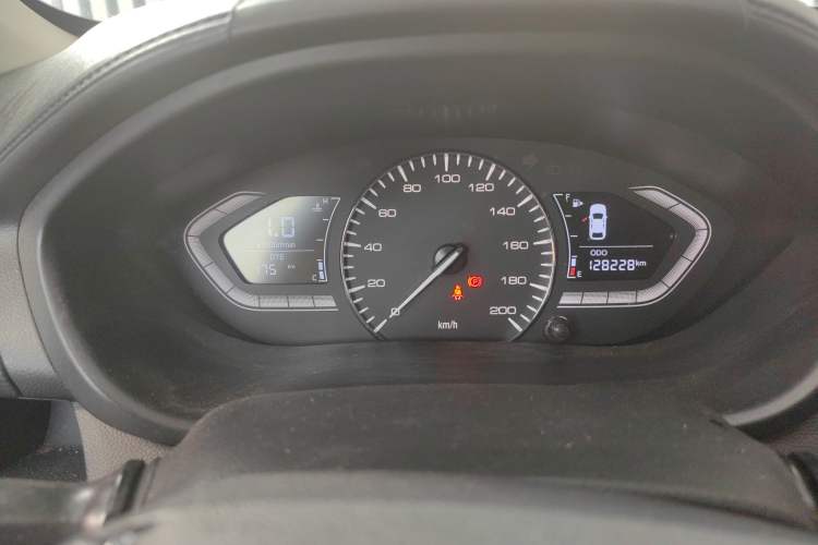 Used CHANGAN Alsvin 2018 1.4L Manual Comfort Model China V Standard Instrument Cluster