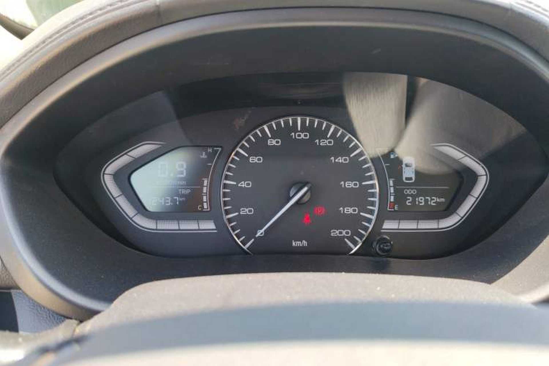 Used CHANGAN Alsvin 2018 1.4L Manual Comfort Model China V Standard Instrument Cluster