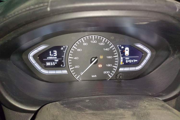 Used CHANGAN Alsvin 2018 1.4L Manual Comfort Model China V Standard Instrument Cluster
