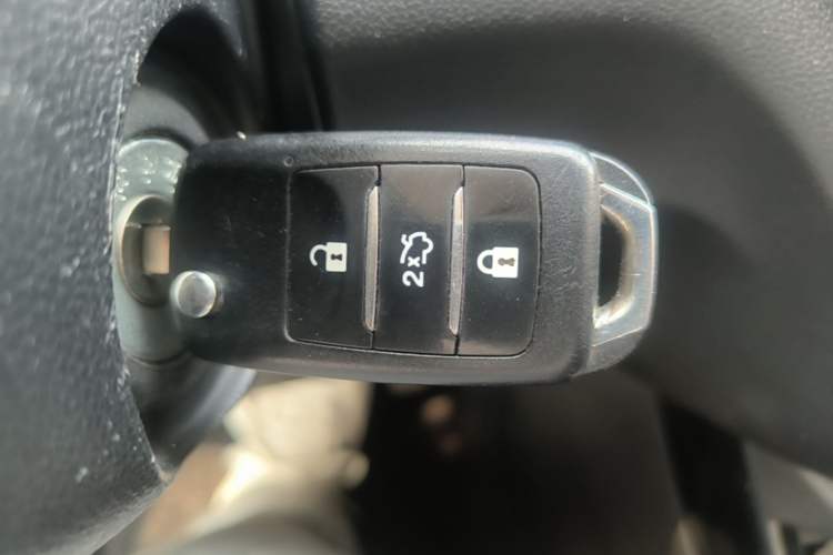 Used CHANGAN Alsvin 2018 1.4L Manual Comfort Model China V Standard Interior 1