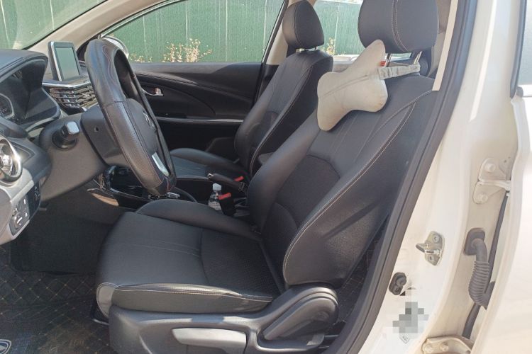Used CHANGAN Alsvin 2018 1.5L DCT Prestige Model China V Standard Left Front Seat