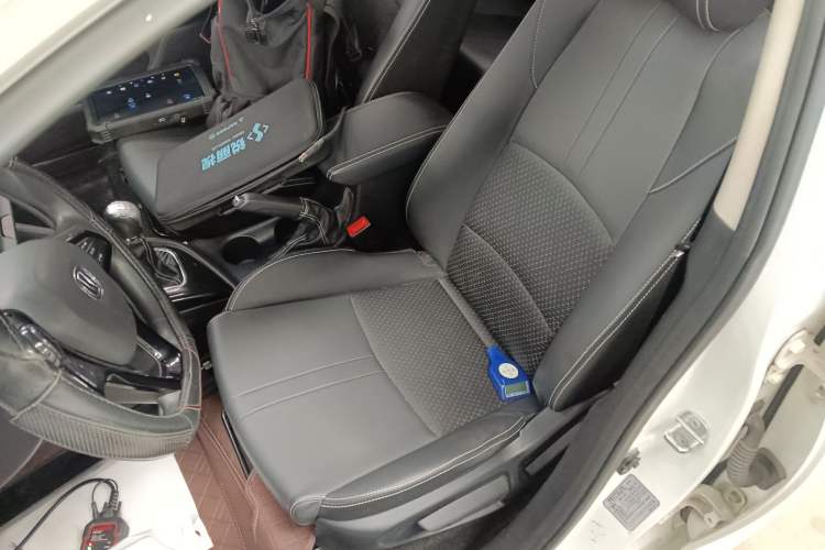 Used CHANGAN Alsvin 2018 1.4L Manual Luxury Model China V Standard Left Front Seat