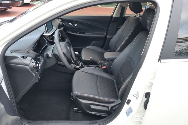 Used CHANGAN Alsvin 2018 1.4L Manual Luxury Model China V Standard Left Front Seat