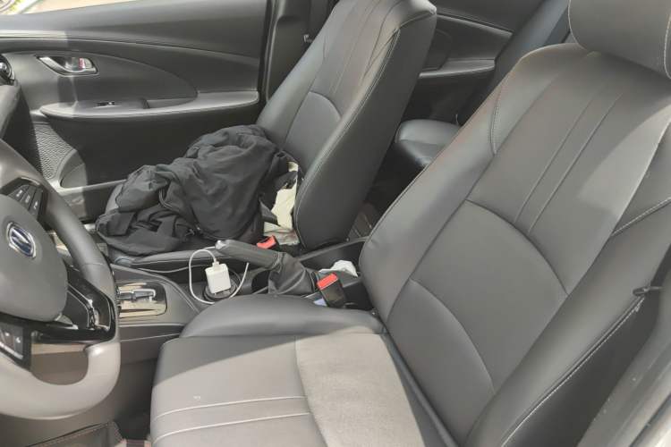 Used CHANGAN Alsvin 2018 1.5L DCT Comfort Version China V Standard Left Front Seat