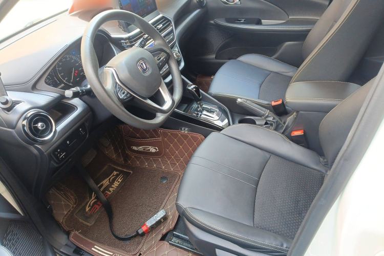 Used CHANGAN Alsvin 2018 1.5L DCT Luxury Model China V Standard Left Front Seat