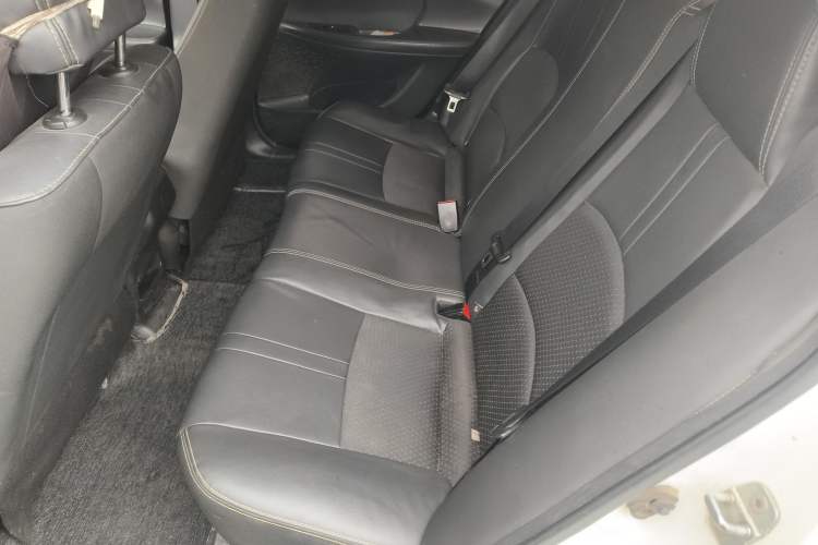 Used CHANGAN Alsvin 2018 1.5L DCT Prestige Model China V Standard Left Rear Seat