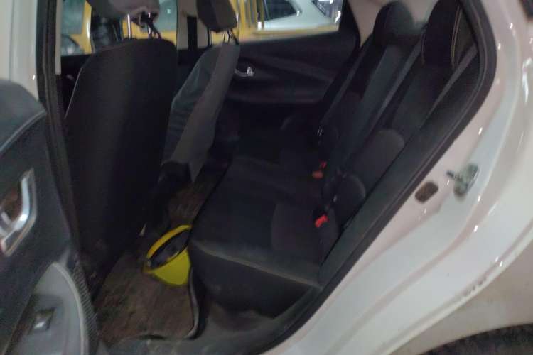 Used CHANGAN Alsvin 2018 1.4L Manual Comfort Model China V Standard Left Rear Seat