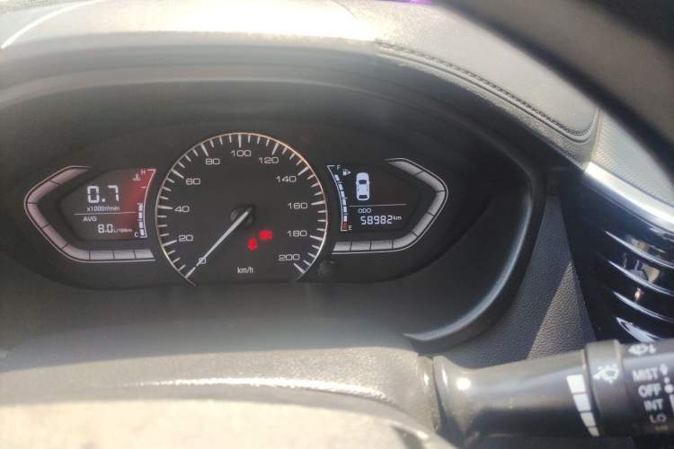 Used CHANGAN Alsvin 2018 1.4L Manual Comfort Model China V Standard Odometer Close Up
