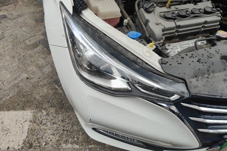 Used CHANGAN Alsvin 2018 1.4L Manual Luxury Model China V Standard Right Front Headlight