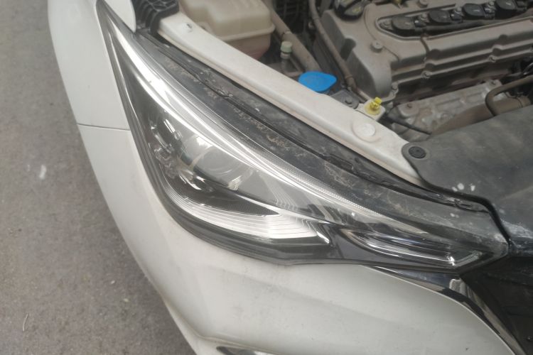 Used CHANGAN Alsvin 2018 1.4L Manual Comfort Model China V Standard Right Front Headlight