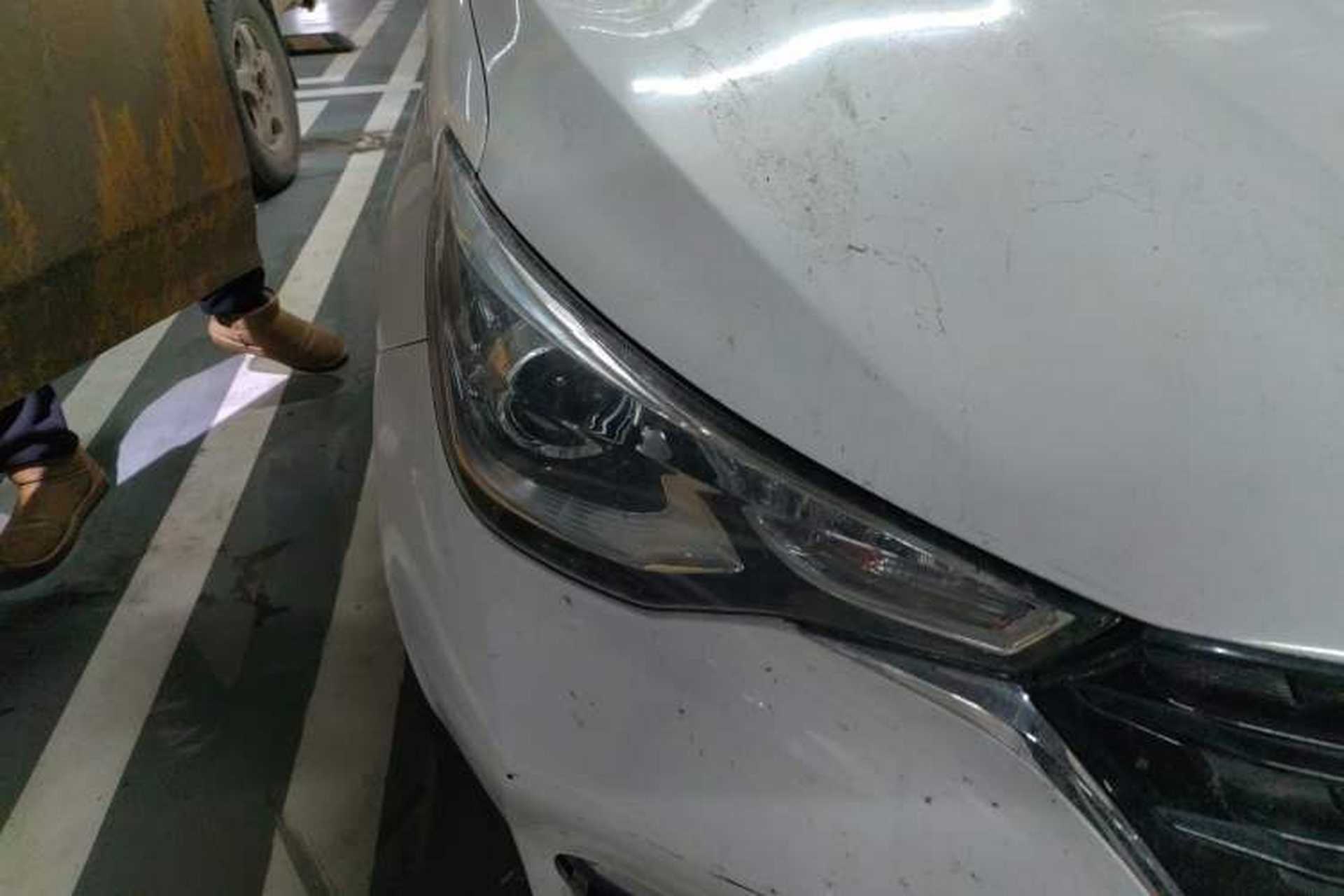 Used CHANGAN Alsvin 2018 1.4L Manual Comfort Model China V Standard Right Front Headlight