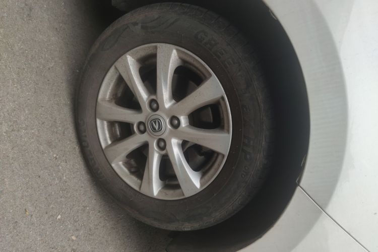 Used CHANGAN Alsvin 2018 1.4L Manual Comfort Model China V Standard Right Front Wheel Hub