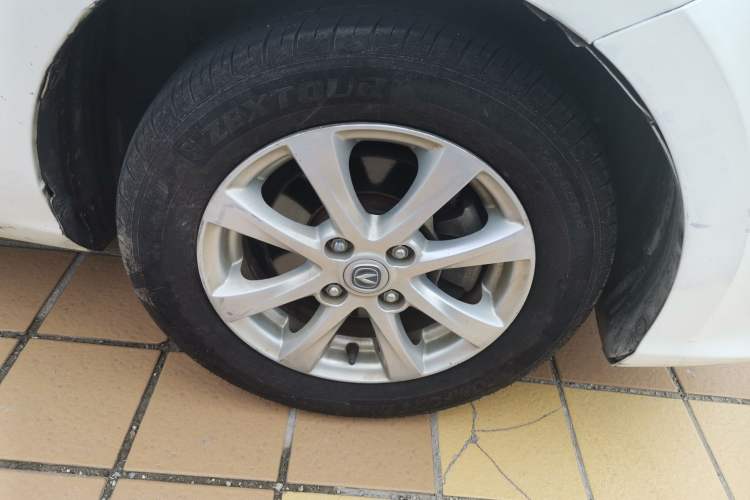 Used CHANGAN Alsvin 2018 1.4L Manual Luxury Model China V Standard Right Front Wheel Hub