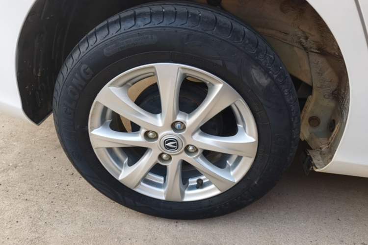 Used CHANGAN Alsvin 2018 1.4L Manual Comfort Model China V Standard Right Rear Wheel Hub