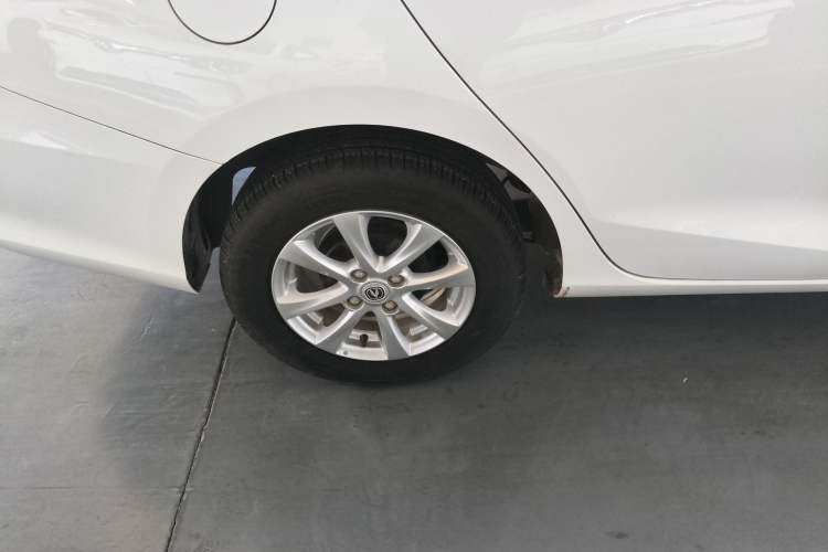Used CHANGAN Alsvin 2018 1.4L Manual Comfort Model China V Standard Right Rear Wheel Hub