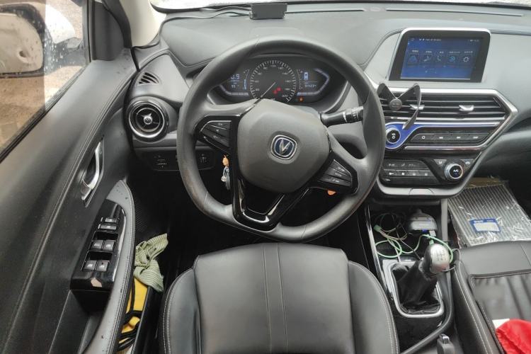 Used CHANGAN Alsvin 2018 1.4L Manual Luxury Model China V Standard Steering Wheel