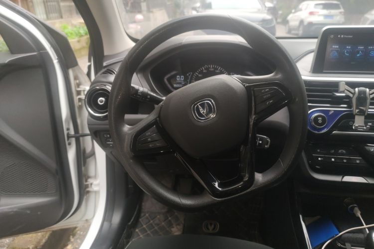 Used CHANGAN Alsvin 2018 1.4L Manual Comfort Model China V Standard Steering Wheel