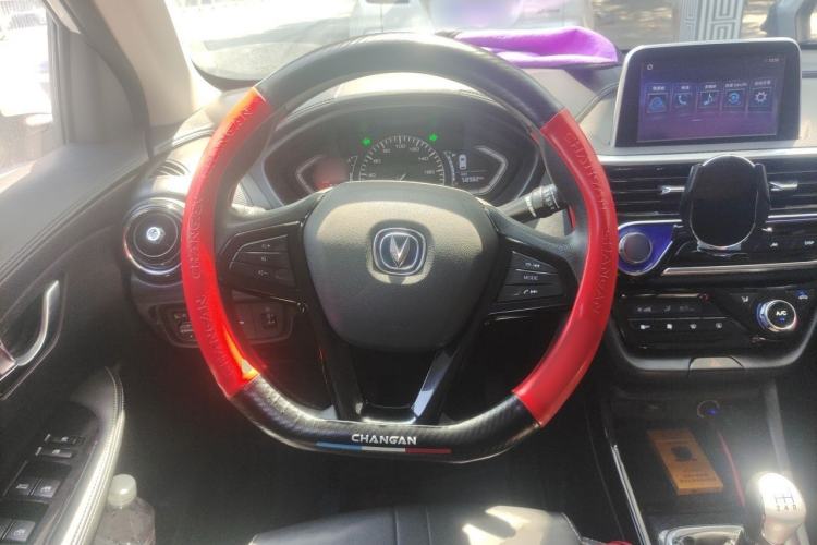 Used CHANGAN Alsvin 2018 1.4L Manual Comfort Model China V Standard Steering Wheel