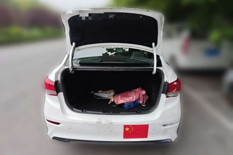 Used CHANGAN Alsvin 2018 1.5L DCT Luxury Model China V Standard Trunk