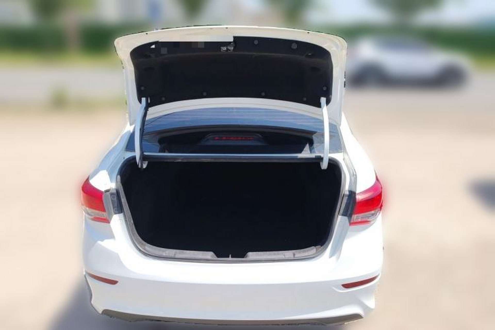 Used CHANGAN Alsvin 2018 1.4L Manual Comfort Model China V Standard Trunk