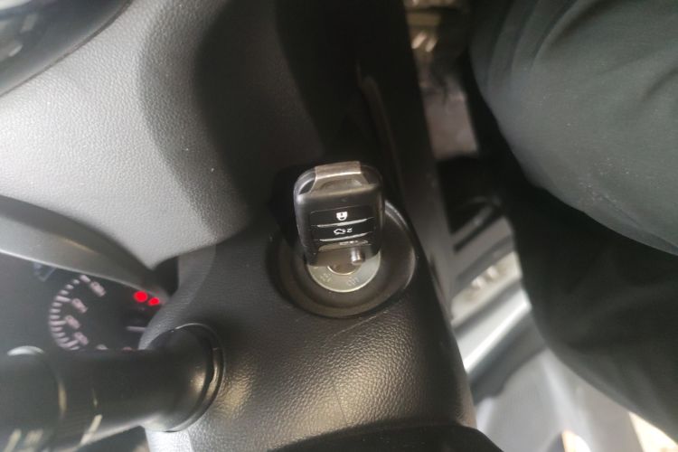 Used CHANGAN Alsvin 2018 1.4L Manual Comfort Model China V Standard Vehicle Key