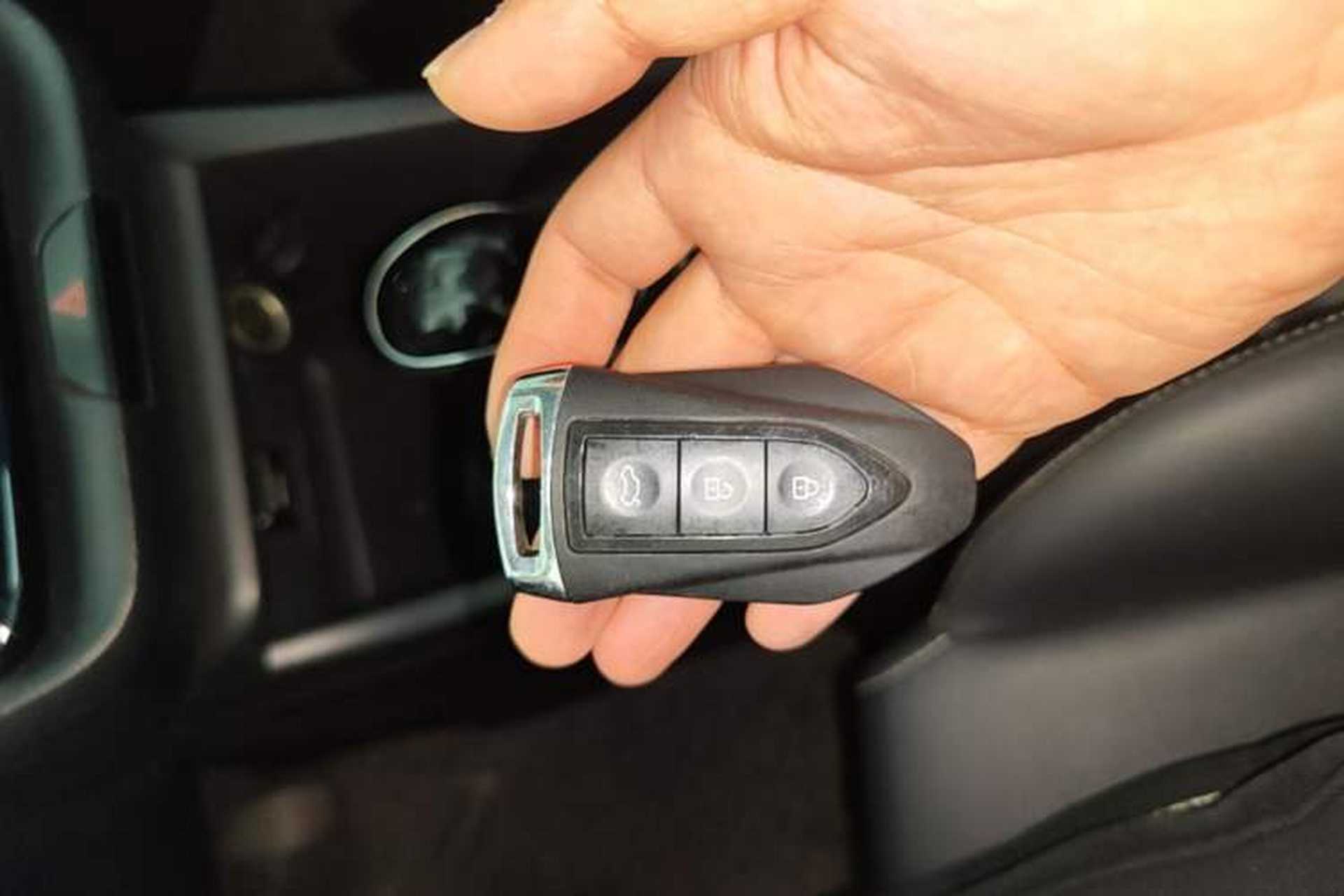 Used CHANGAN Alsvin 2018 1.5L DCT Comfort Version China V Standard Vehicle Key