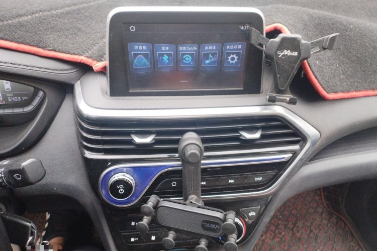 Used CHANGAN Alsvin 2019 1.4L Manual Comfort Edition China VI Standard Audio And AC Panel