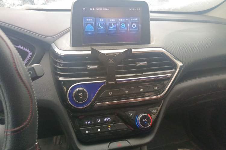 Used CHANGAN Alsvin 2019 1.4L Manual Comfort Edition China VI Standard Audio And AC Panel
