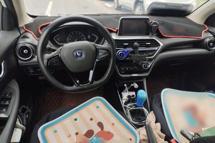 Used CHANGAN Alsvin 2019 1.4L Manual Comfort Edition China VI Standard Center Console