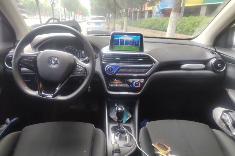 Used CHANGAN Alsvin 2019 1.5L DCT Comfort Model China VI Standard Center Console